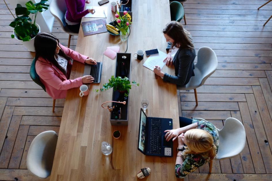 Media Sosial untuk Bisnis: Pengertian, Manfaat, dan Tips Penggunaannya